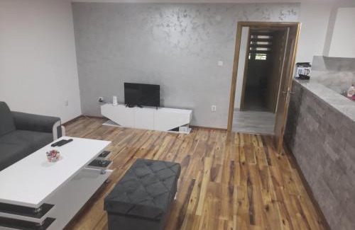 Foca Apartment | Apartman Micevic