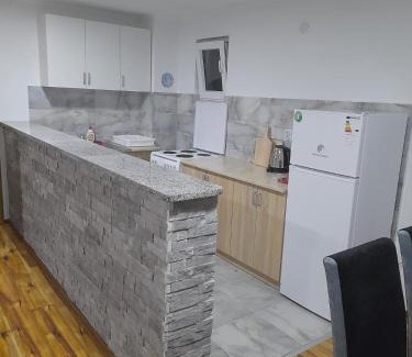 Foca Apartment | Apartman Micevic