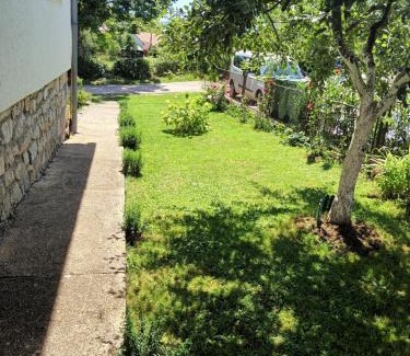 Lovinac Apartment | APARTMAN PAVELIĆ