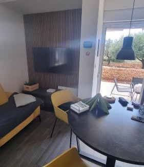 Peroj Apartment | Apartman Rebecca