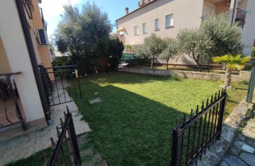 Mali Maj Apartment | Apartman s vrtom u blizini centra