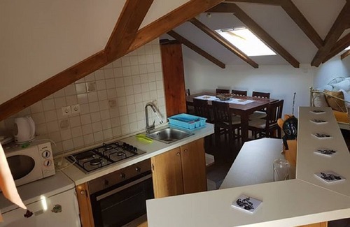 Rukavac Apartment | Apartman se nalazi u mirnom okruženju na jugoistočnoj strani otoka Visa.