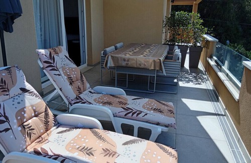 Molunat Apartment | Apartman Twins 2 by Villas Guide