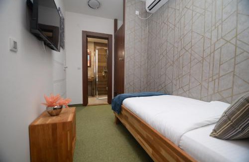 Central Serbia Hotel | Apartmani Čarolija