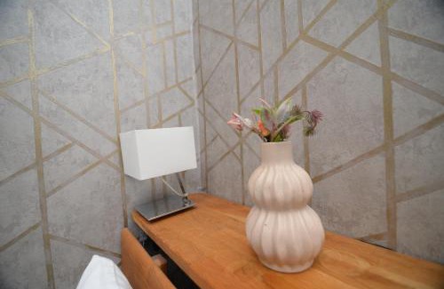 Central Serbia Hotel | Apartmani Čarolija