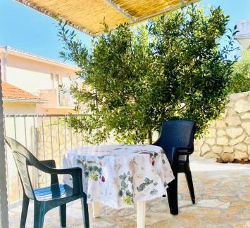 Primosten Burnji Apartment | Apartmani Bojčić