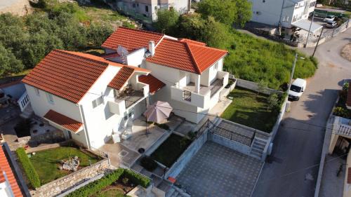 Sveti Filip i Jakov Apartment | Apartmani Ema