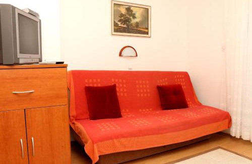 Kukljica Apartment | Apartmani Mary 2 plus 1