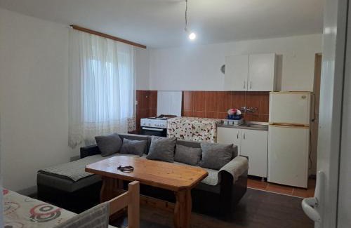Stari Banovci Apartment | Apartmani Petrušić