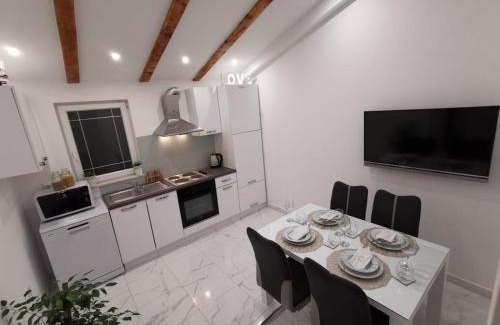 Kastel Stari Apartment | Apartmani Pina 2