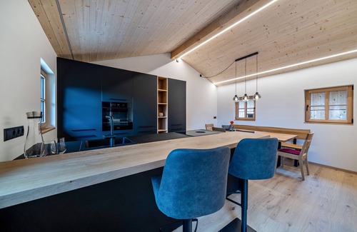 San Martino in Passiria Apartment | Apartment 'Bergchalet Lanthalerhof' with Mountain View, Private Garden and Wi-Fi