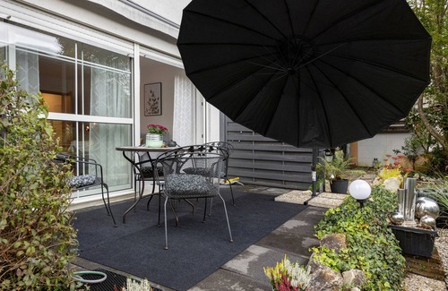 Radolfzell am Bodensee Apartment | Apartment 'Heidegarten' with Private Terrace, Shared Garden and Wi-Fi