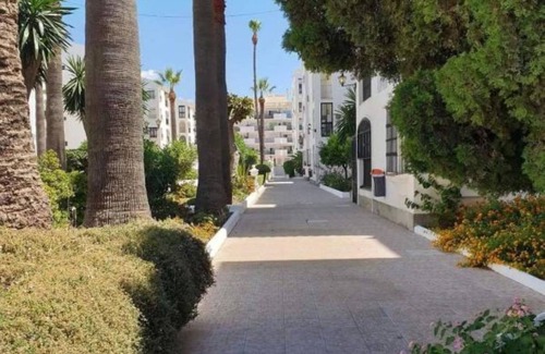 San Luis de Sabinillas Apartment | Apartment 'Sabinillas Front Line Beach' with Shared Pool, Wi-Fi and Air Conditioning