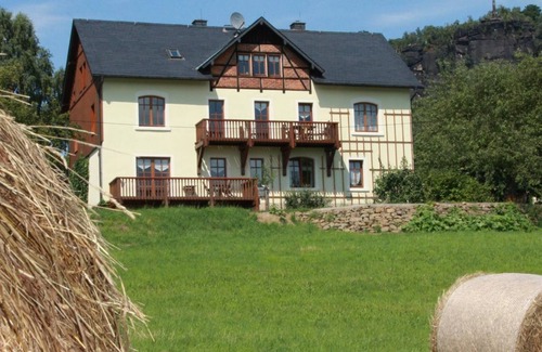 Halbestadt Apartment | Apartment 1 "Königstein", 2 bedrooms - Ferienhof Schönfelder