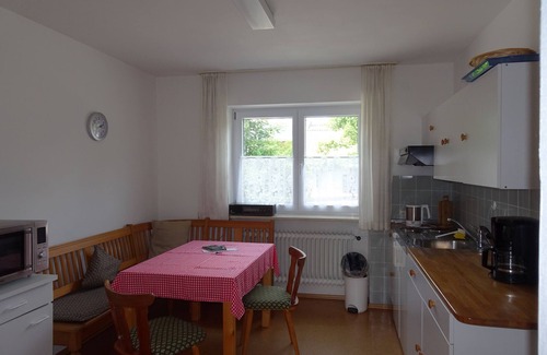 Gollenshausen a.Chiemsee Apartment | Apartment 1a, terrace - south side, 47 sqm
