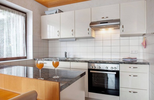 Bodman-Ludwigshafen Apartment | Apartment '2, 70qm' with Shared Garden, Balcony and Wi-Fi