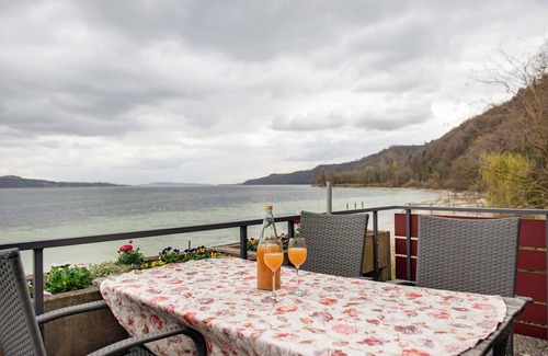 Bodman-Ludwigshafen Apartment | Apartment '2, 70qm' with Shared Garden, Balcony and Wi-Fi