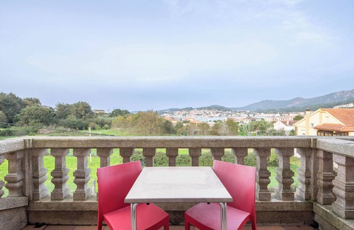 Cangas Apartment | 'Apartment 21 Penthouse' with Sea Views, Shared Pool and Wi-Fi