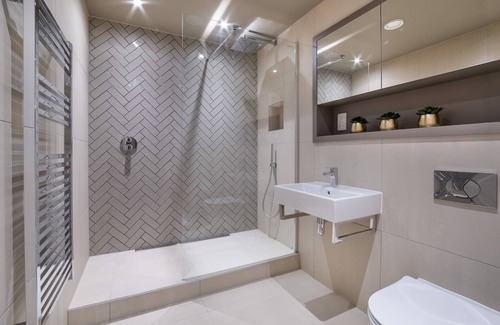 York Cottage | Apartment 28 Hudson Quarter Luxury Apartments - sleeps 4 guests in 1 bedroom