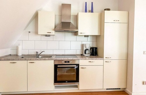 Vollerwiek Apartment | Apartment 4 - House Deich wave