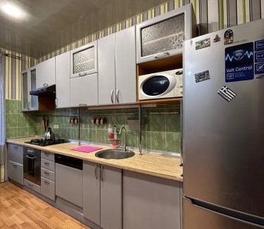 Dnipro Apartment | Apartment 4 rooms in the center - own sauna