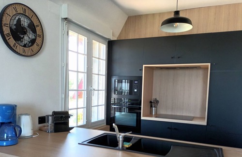 Veulettes-sur-Mer Apartment | Apartment 50 meters from the beach