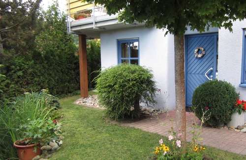 Unterkirnach Apartment | Apartment '69 sqm, Ground Floor' with Shared Terrace, Shared Garden and Wi-Fi