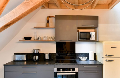 Le Palais Apartment | Apartment '9 - Seigneurie Fouquet' with Wi-Fi