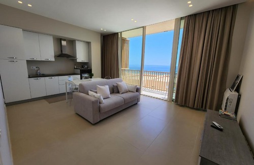 Jala Apartment | Apartment 97/3, Green Coast