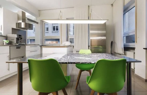 Ulm Apartment | Apartment A - Modern stylish 1 room Loft City Center Ground Floor