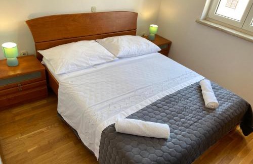 Biograd na Moru Apartment | Apartment Alba Maris - Center