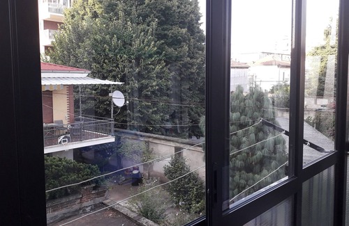 Vercelli Apartment | Apartment 'Alesa' with Balcony, Wi-Fi and Air Conditioning