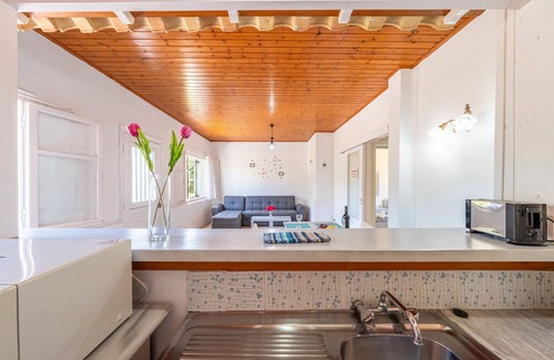 Roda Apartment | Apartment 'Alexandros Two Bedroom 4' with Shared Pool, Wi-Fi and Air Conditioning