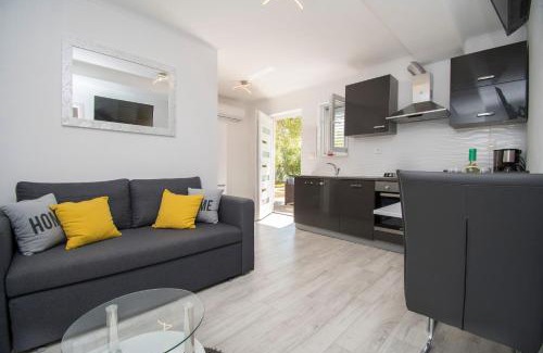 Maslenica Apartment | Apartment Ana