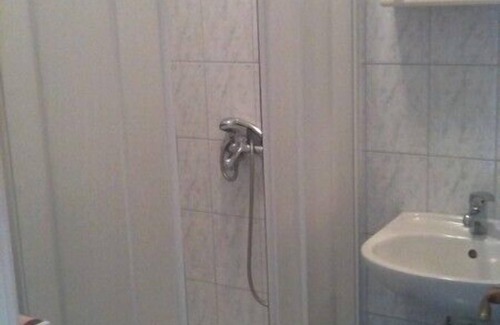 Kustici Apartment | Apartment Anton, (13581), Zubovići, Croatia