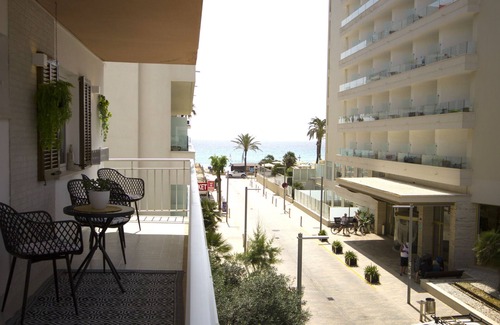 Son Servera Apartment | Apartment 'Apartamento Lliteras' with Sea View, Wi-Fi and Air Conditioning