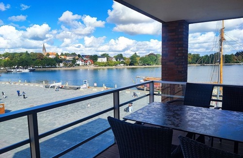 Eckernfoerde Apartment | Apartment/apartment for 4 guests with 61m² in Eckernförde (95801)