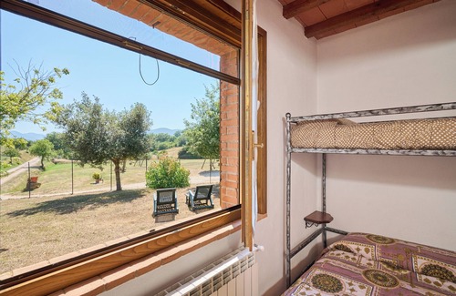 Gavorrano Apartment | Apartment 'Appartamento Sofia' with Shared Pool, Wi-Fi and Air Conditioning