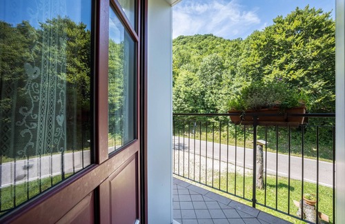 Ala Apartment | Apartment 'Appartamento Del Boscaiolo' with Mountain View, Shared Garden and Balcony