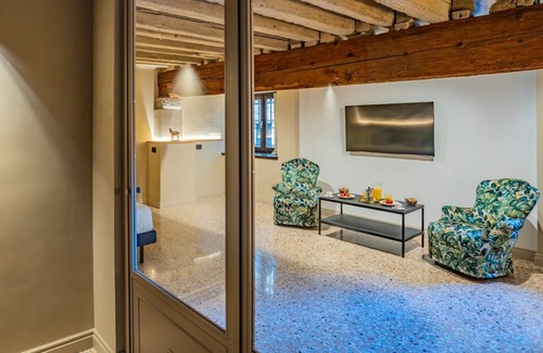 Castello Villa | Apartment Aria - Two Bedroom Villa, Sleeps 5