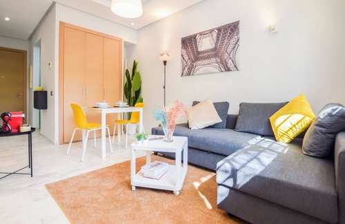Hay Riad Villa | Apartment Aswak - One Bedroom Villa, Sleeps 3