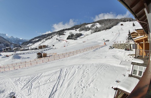 Gerlos Apartment | Apartment-Comfort-Private Bathroom-Mountain view