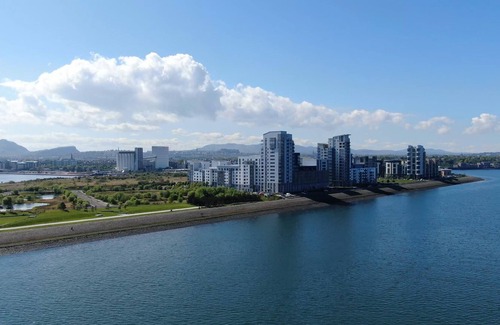 Newhaven Apartment | Apartment at Grand Harbour Apartments