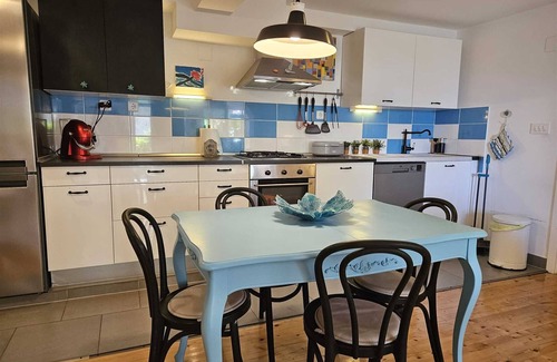 Njivice Apartment | Apartment Barbara with sea view