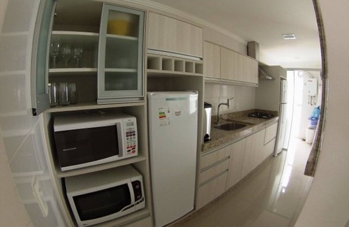 Morrinhos Apartment | Apartment Beira Mar in Canto Grande, Bombinhas