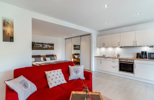 Gernsbach Apartment | Apartment 'Belvedere' with Mountain View, Shared Terrace and Wi-Fi