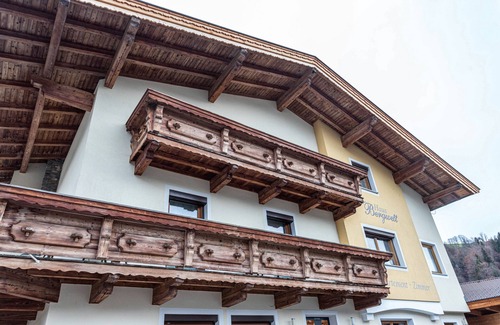 Niederau Apartment | Apartment 'Bergwelt C' with Mountain View and Wi-Fi