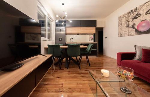 Razanac Apartment | Apartment Black Diamond