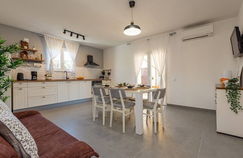 Razanj Apartment | Apartment Bo&Dy in Razanj with private pool