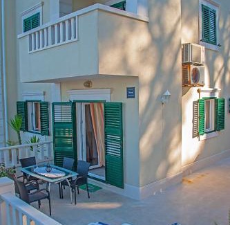 Sutivan Apartment | Apartment Brač